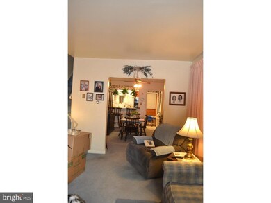 129 Leverington Ave, Philadelphia, PA 19127 - photo 4