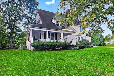 61 West St, Whitesboro, NY 13492 - photo 2