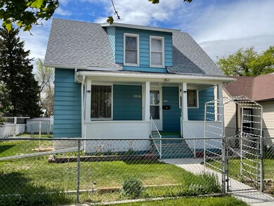 FRONT EXTERIOR