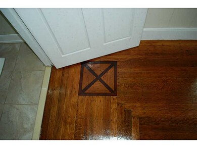 8 Brown St, Pawtucket, RI 02860 - photo 5