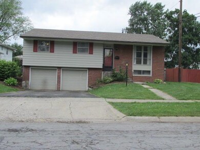 5077 Ilo Dr, Columbus, OH 43229 - photo 2