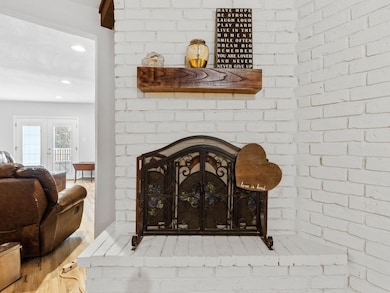 3705 Mission Ct, Granbury, TX 76049 - photo 3