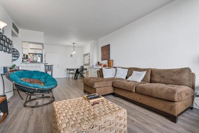 Parkview Point Condos unit 4M, Miami Beach, FL 33141 - photo 5