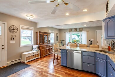 44 Elizabeth Rd, Billerica, MA 01821 - photo 4