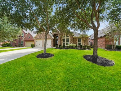 Immaculate 1 story Perry home has excellent curb appeal with lush landscaping and brick exterior! Front and backyard is equipped with sprinkler system.