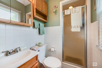 1735 W Downer Place, Aurora, IL 60506 - photo 7