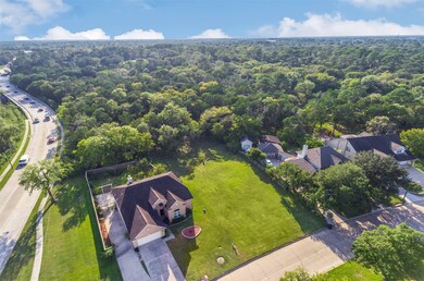 5494 Appleblossom Ln, Friendswood, TX 77546 - photo 4