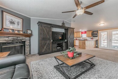 115 Cox Dr, Weatherford, TX 76088 - photo 3