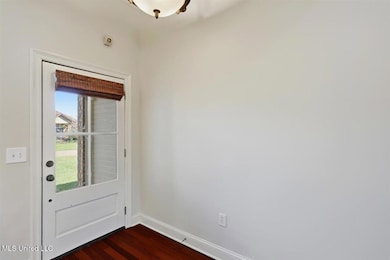 353 Kings Ridge Cir, Brandon, MS 39047 - photo 3