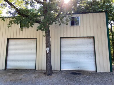 252 Cayuga Trail, Gainesville, TX 76240 - photo 4