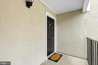 1517 Lincoln Way unit 304, McLean, VA 22102 - photo 4