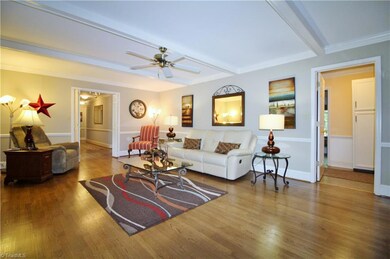 5601 Fallingbrooks Dr, Greensboro, NC 27407 - photo 3