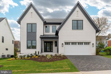 2724 N Dinwiddie St, Arlington, VA 22207 - photo 7