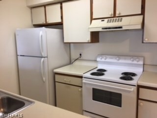 unlisted-address, Fort Myers, FL 33919 - photo 3