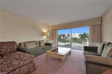 2150 Gulf Shore Blvd N unit 411, Naples, FL 34102 - photo 2