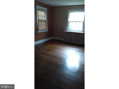 114 E Stewart Ave, Lansdowne, PA 19050 - photo 3