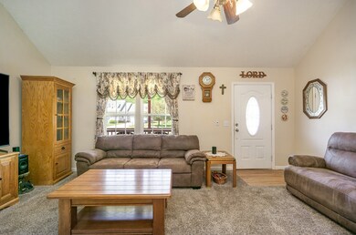 801 Indian Springs Cir, Manchester, TN 37355 - photo 5