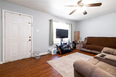 513 Tomahawk Ln, New Albany, IN 47150 - photo 6