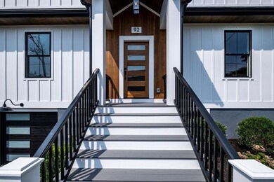 92 Dothan St, Arlington, MA 02474 - photo 2