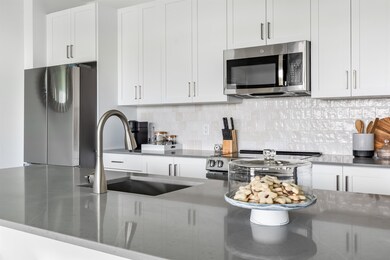 8601 Bergenline Ave unit 919, North Bergen, NJ 07047 - photo 4