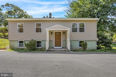 510 Spring Valley Rd, Reading, PA 19604 - photo 2