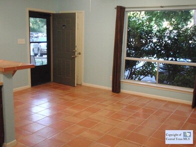 506 W San Antonio St unit B-1, San Marcos, TX 78666 - photo 2