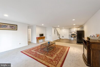 25532 Byrnes Crossing Dr, South Riding, VA 20152 - photo 5