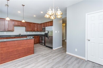 Spacious kitchen with lots of counter space and ca