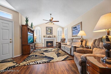 02-Living Room