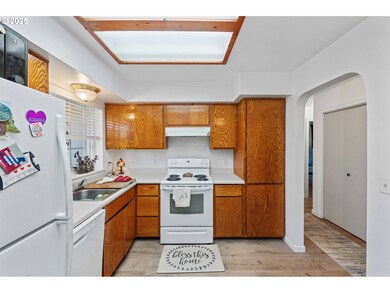 1986 Garfield St, North Bend, OR 97459 - photo 5