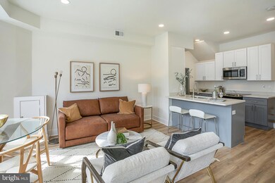 1865 California St NW unit 3, Washington, DC 20009 - photo 5