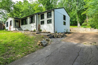 703 Clematis Dr, Nashville, TN 37205 - photo 7