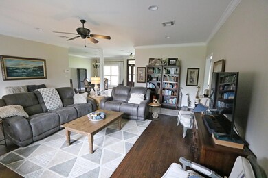 6 livingroom