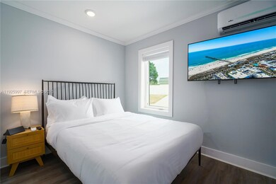 17784 Front Beach Rd unit 16, P C Beach, FL 32413 - photo 4