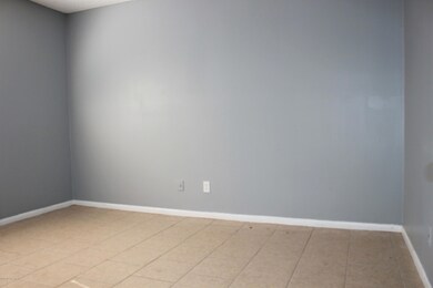 5219 Westchase Ct unit 4, Jacksonville, FL 32210 - photo 6