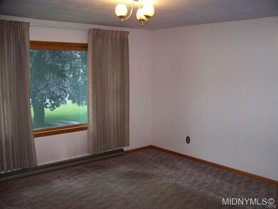 Living or Dining Room