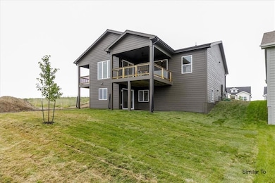 18053 Alpine Dr, Clive, IA 50325 - photo 2