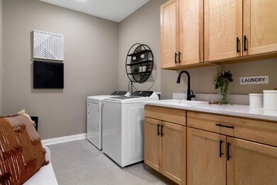 24 Levanno Dr, Crown Point, IN 46307 - photo 2