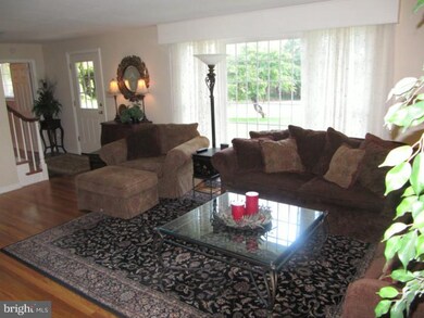 1923 Firethorn Ln, Villanova, PA 19085 - photo 7