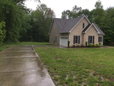 4433 Taylor Rd, Springfield, TN 37172 - photo 3