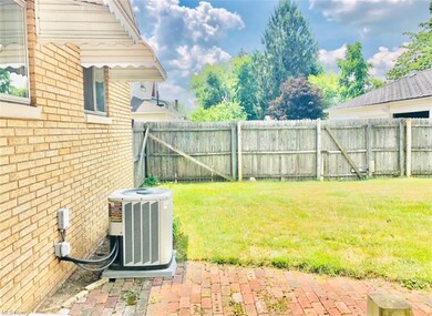 YES!!! CENTRAL AIR CONDITIONING!
