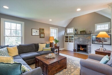 14 Kendall Dr, Northborough, MA 01532 - photo 4