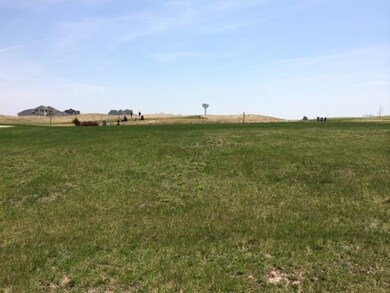 622 Bergamont Blvd, Oregon, WI 53575 - photo 2