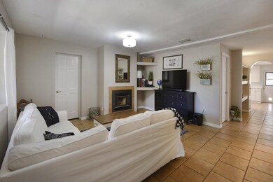 Family Room w/ fireplace