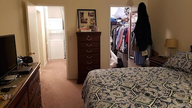 Copper Beech unit 2-21C, White Plains, NY 10601 - photo 2