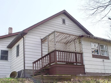 440 Elm 3