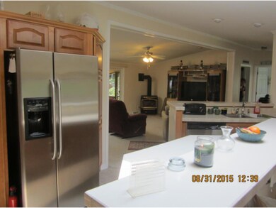 2669 Old County Rd S, Waterford, VT 05819 - photo 7