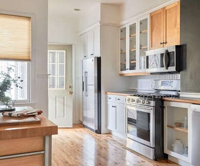 121 2nd St unit 1, Cambridge, MA 02141 - photo 5