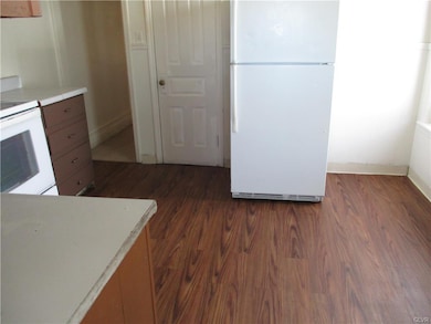 915 W Allen St unit 2, Allentown, PA 18102 - photo 4