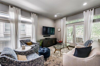 5618 Lindell Ave unit 5, Dallas, TX 75206 - photo 5